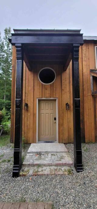 Brother Bear Lodge At Talkeetna Exterior photo